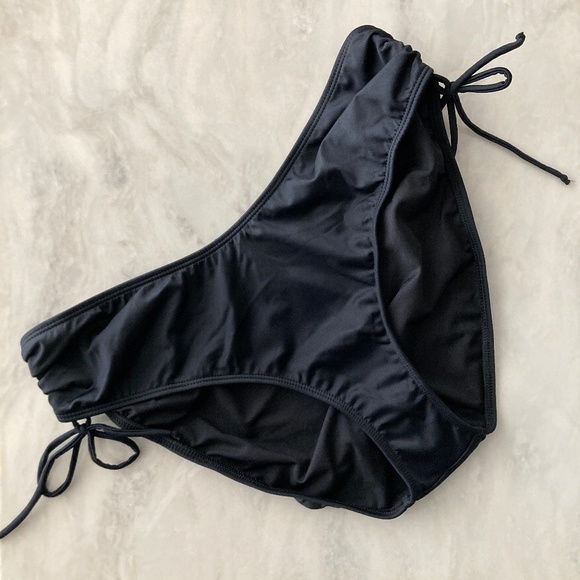 NWOT VENUS The Magnolia Bikini Bottom - Picture 3 of 6